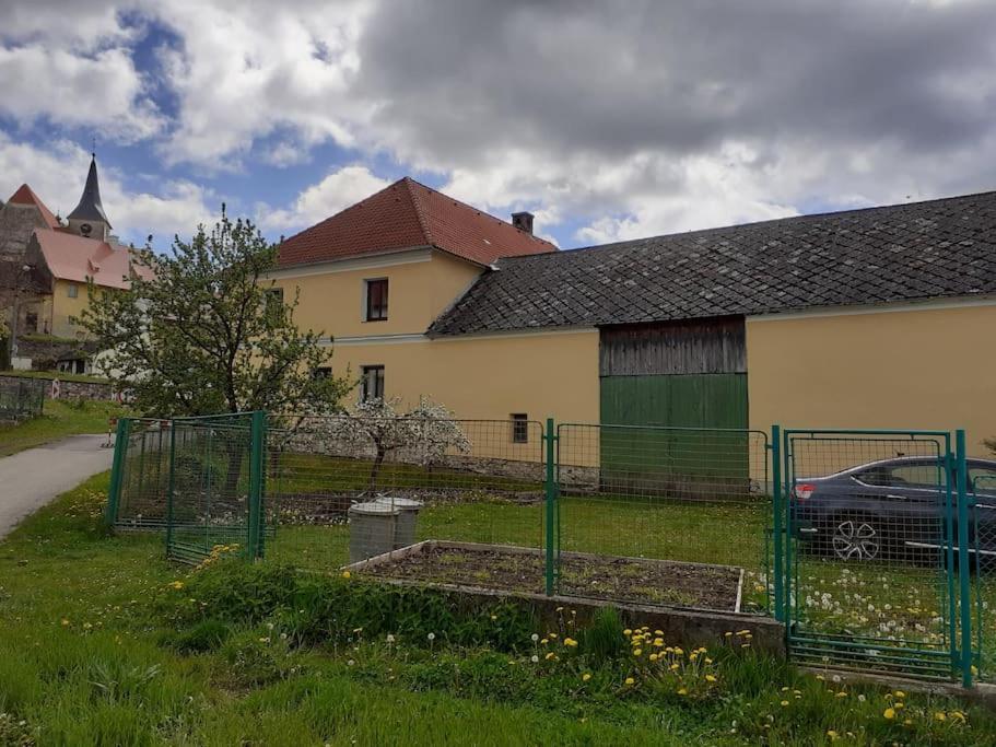 U Zivlu Brlohy Exterior foto